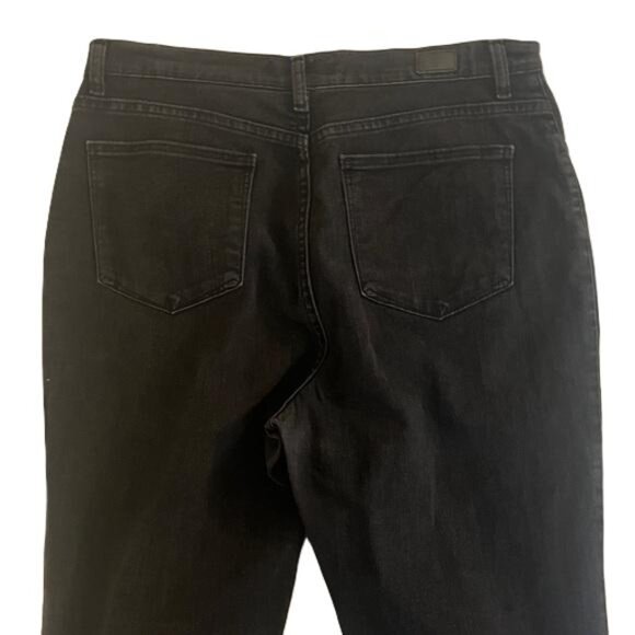 Women’s Lee Relaxed Fit Straight Leg High Rise Black Jeans Size 12 Large - Picture 4 of 6